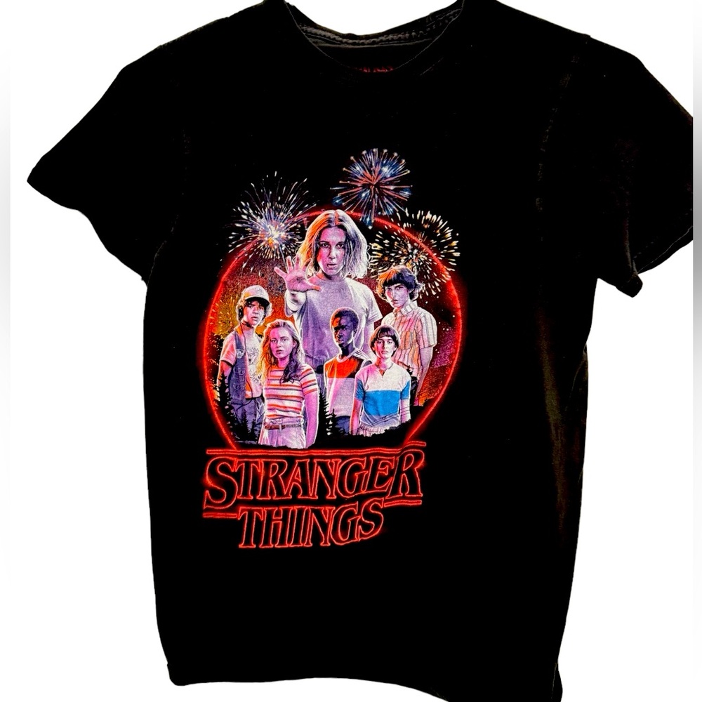 Retro Stranger Things Netflix Horror TV Show Women’s S T-Shirt
